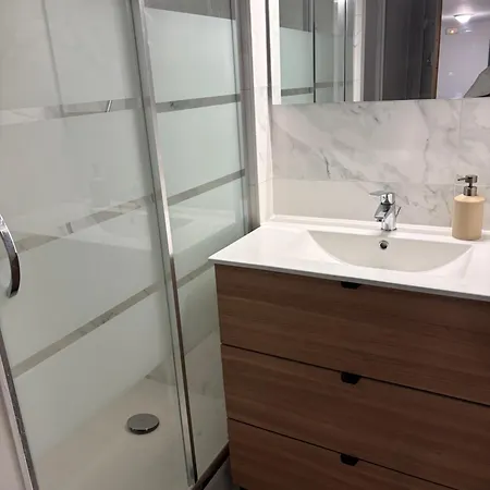 Moderne Situe A 2min De La Gare De Appartamento *